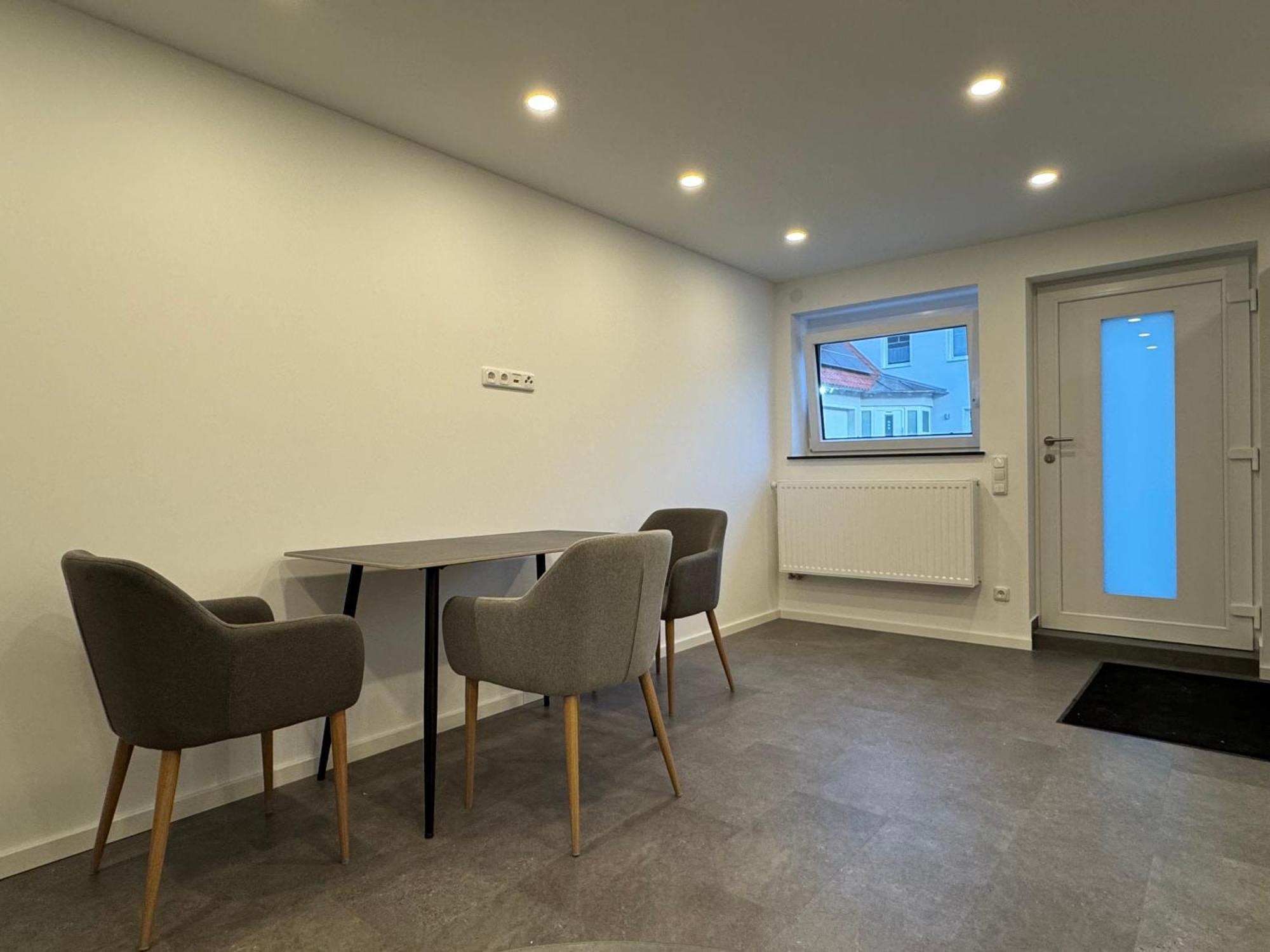 W&P Living Wohnung Mit Ausblick - Parkplatz Biberbach  Ngoại thất bức ảnh